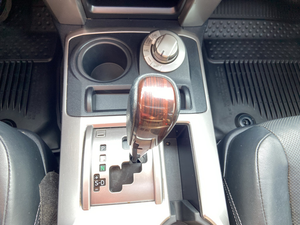 Used 2020 Toyota 4Runner Limited AWD/4WD image 15