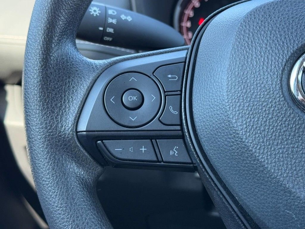 Certified 2025 Toyota RAV4 LE image 19