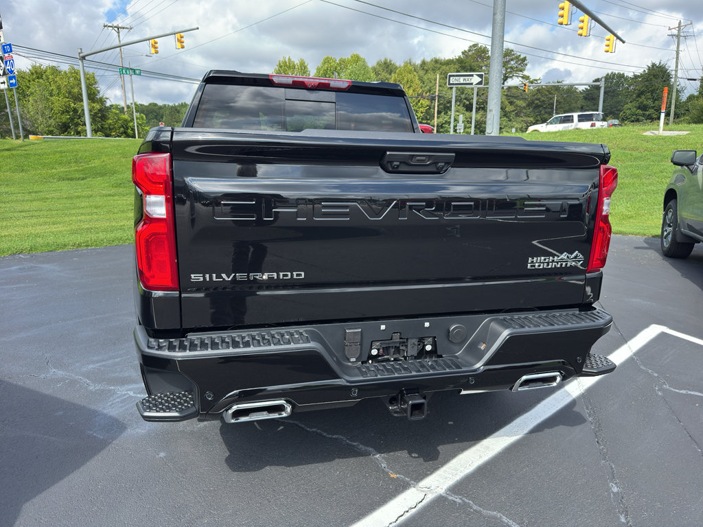 New 2026 Chevrolet Silverado 1500 High Country AWD/4WD image 5