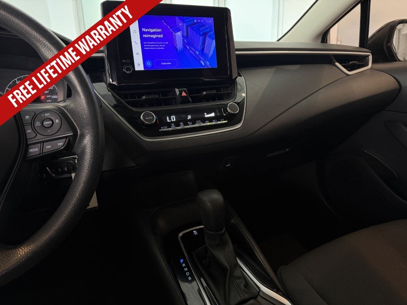 Used 2023 Toyota Corolla LE FWD image 31