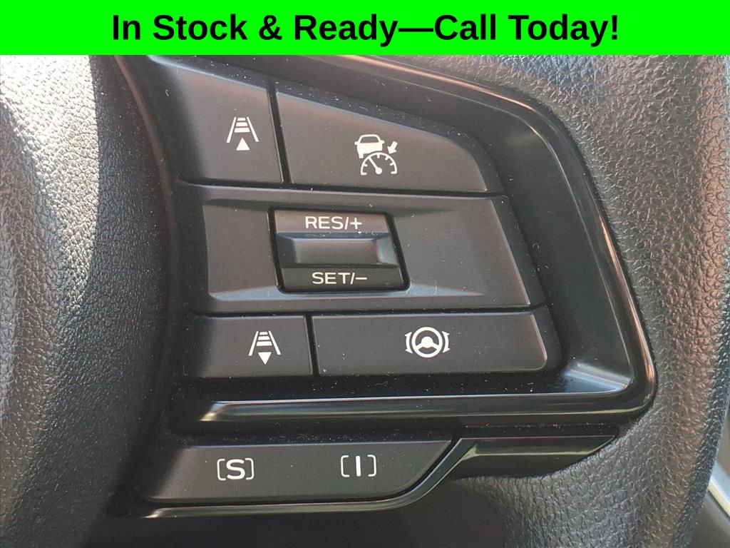 Used 2025 Subaru Crosstrek 2.0i Premium image 22