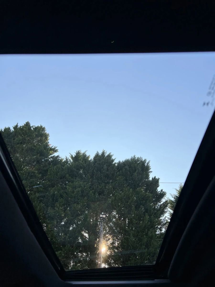 Used 2023 Chevrolet Silverado 1500 ZR2 w/ Technology Package image 19