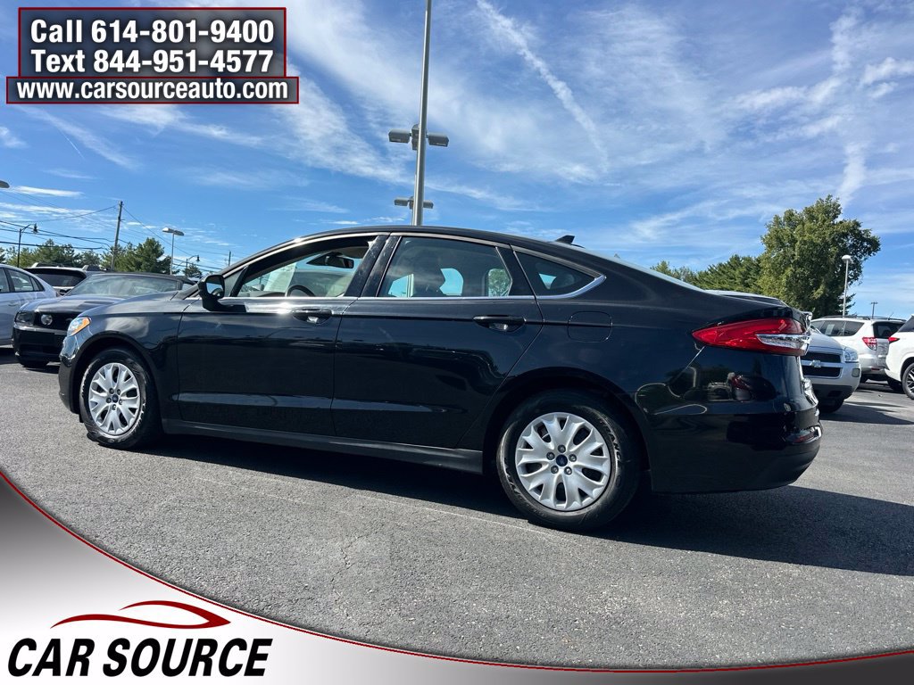Used 2020 Ford Fusion S FWD image 4