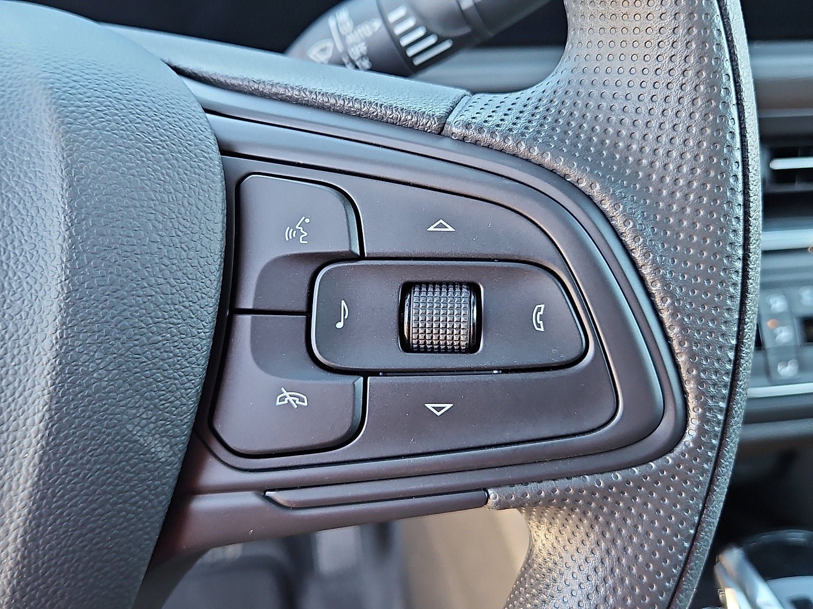 New 2026 Buick Envista Sport Touring w/ Convenience II Package FWD image 16