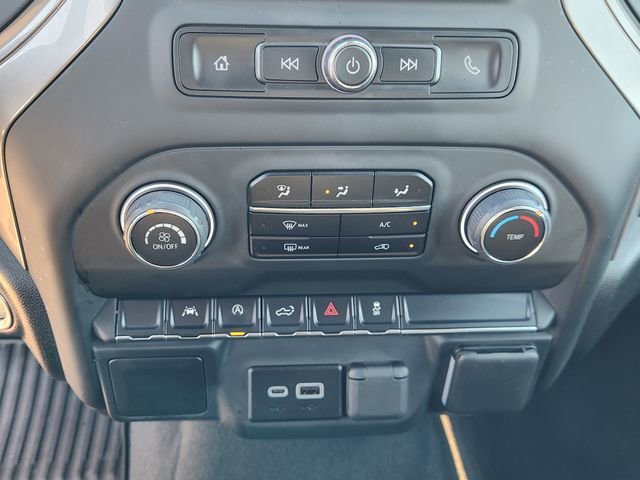 Used 2025 Chevrolet Silverado 1500 Custom image 18
