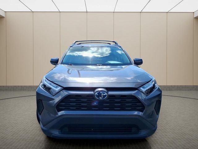 Used 2024 Toyota RAV4 LE AWD/4WD image 4