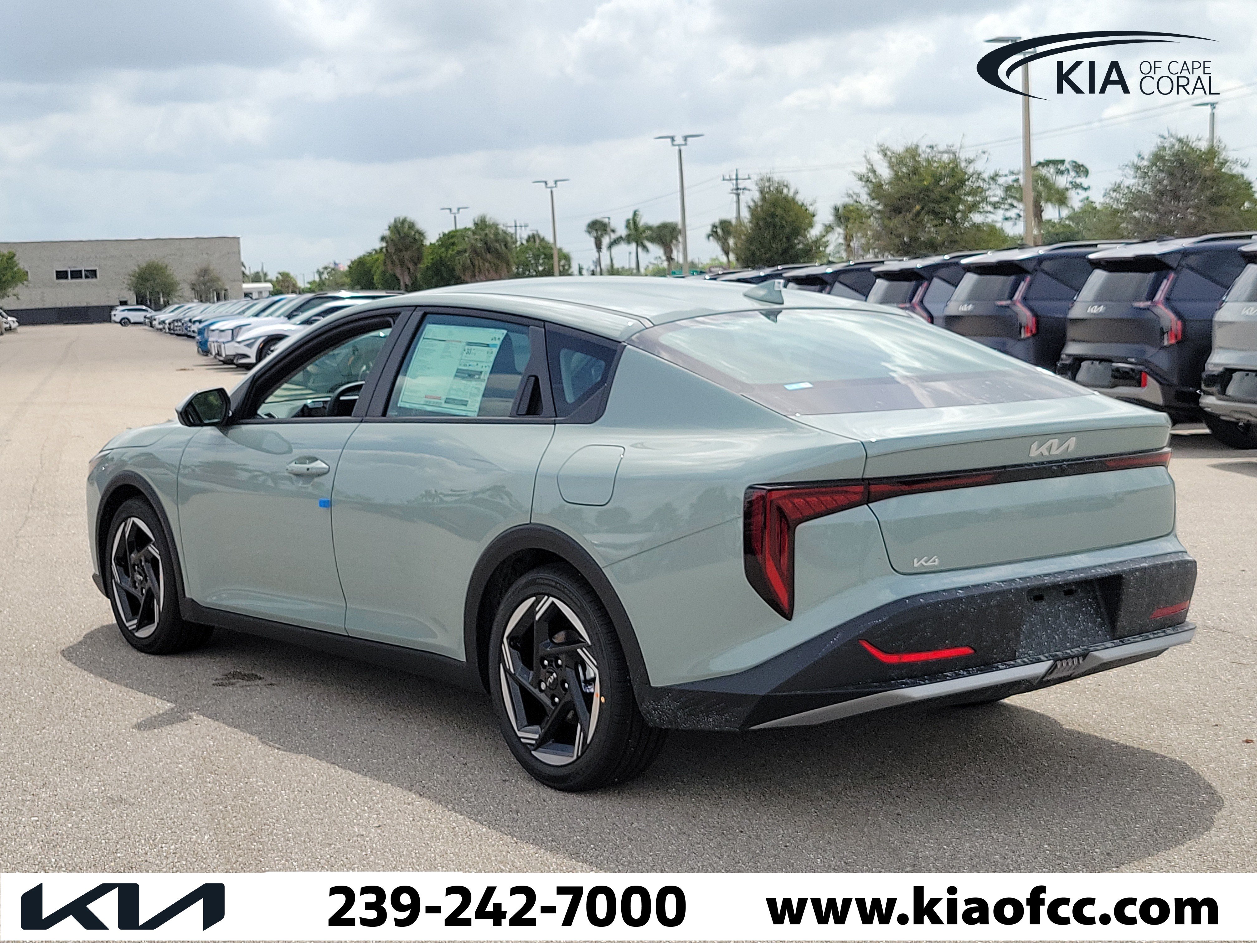 New 2026 Kia K4 EX FWD image 4