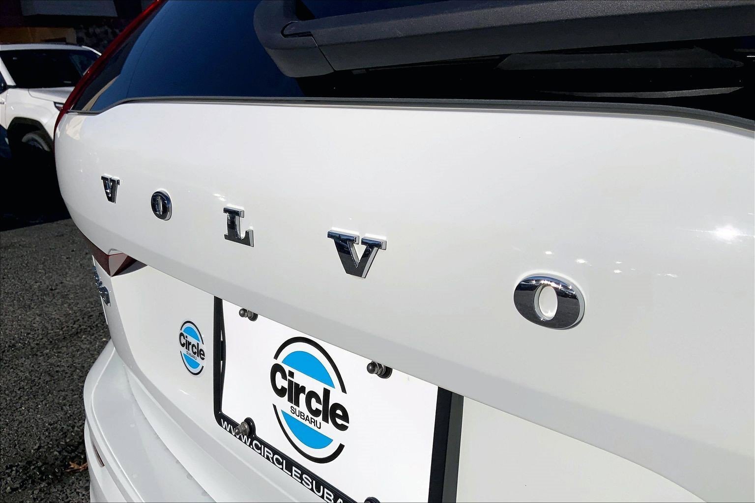 Used 2022 Volvo XC60 B5 Momentum w/ Climate Package image 29