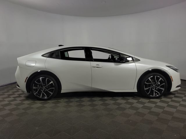 Used 2025 Toyota Prius Plug-In Hybrid w/ Limited Premium Package FWD image 11