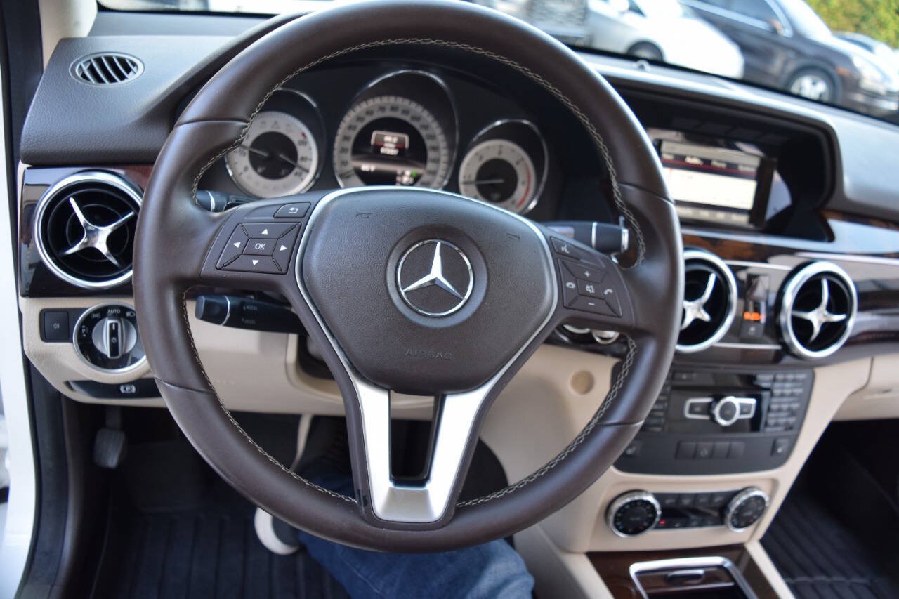 Used 2013 Mercedes-Benz GLK 250 BlueTEC 4MATIC image 64