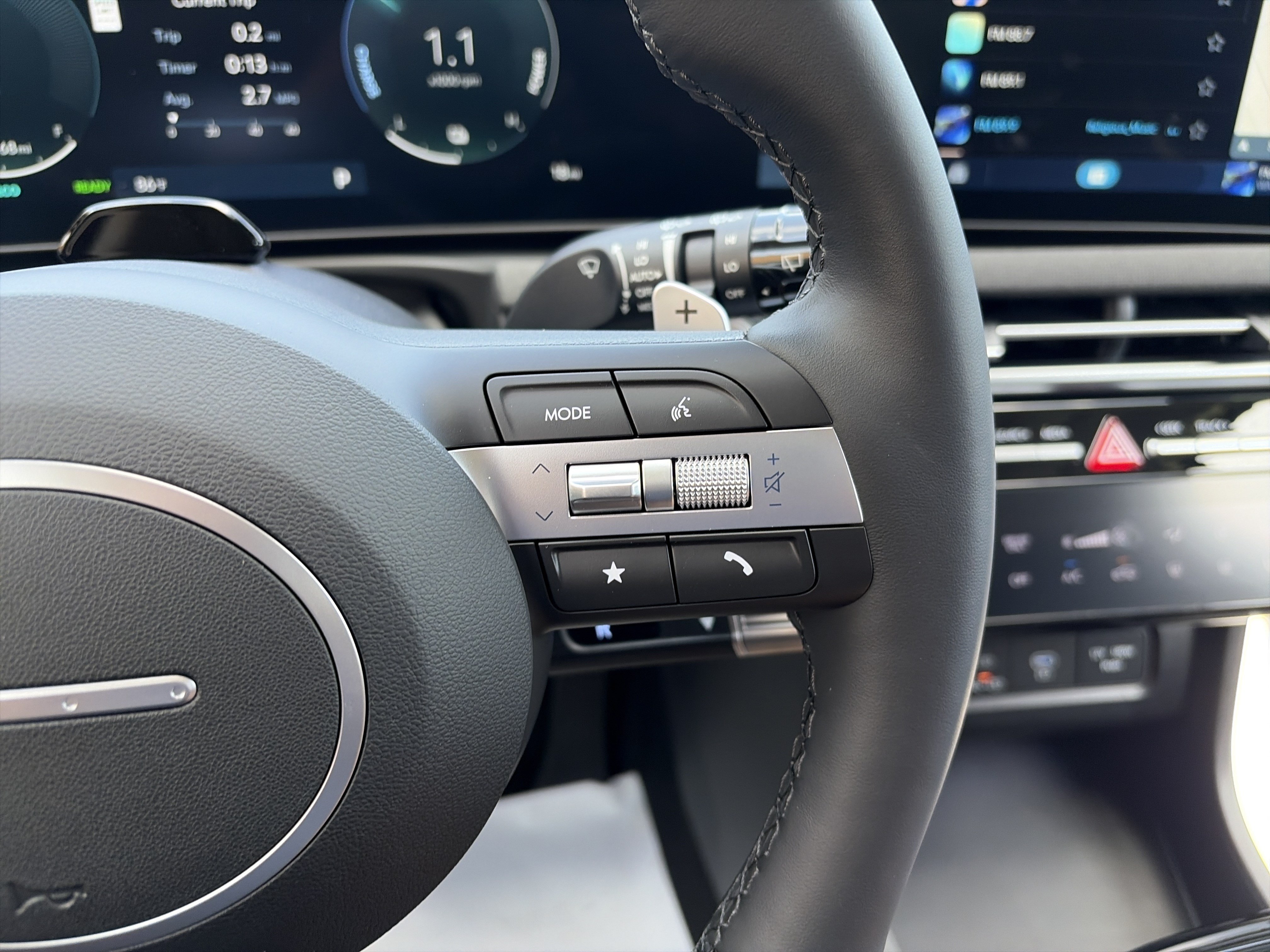 New 2026 Hyundai Tucson Limited AWD/4WD image 19