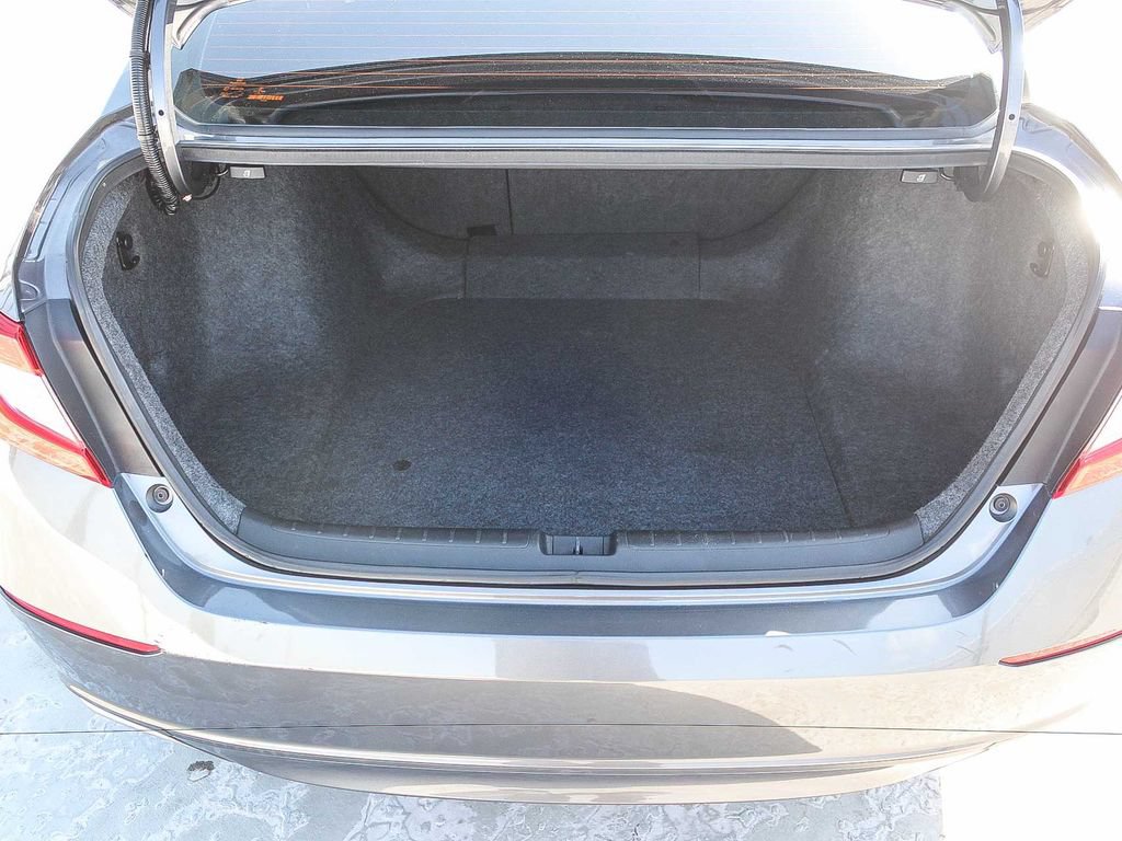 Certified 2018 Honda Accord EX image 26
