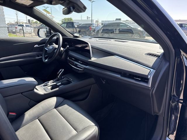 Used 2025 Cadillac XT4 Premium Luxury AWD/4WD image 29