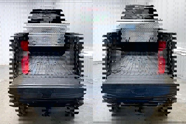 Used 2022 Chevrolet Silverado 3500 High Country image 35