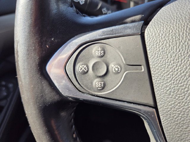 Used 2020 Chevrolet Traverse LT FWD image 25