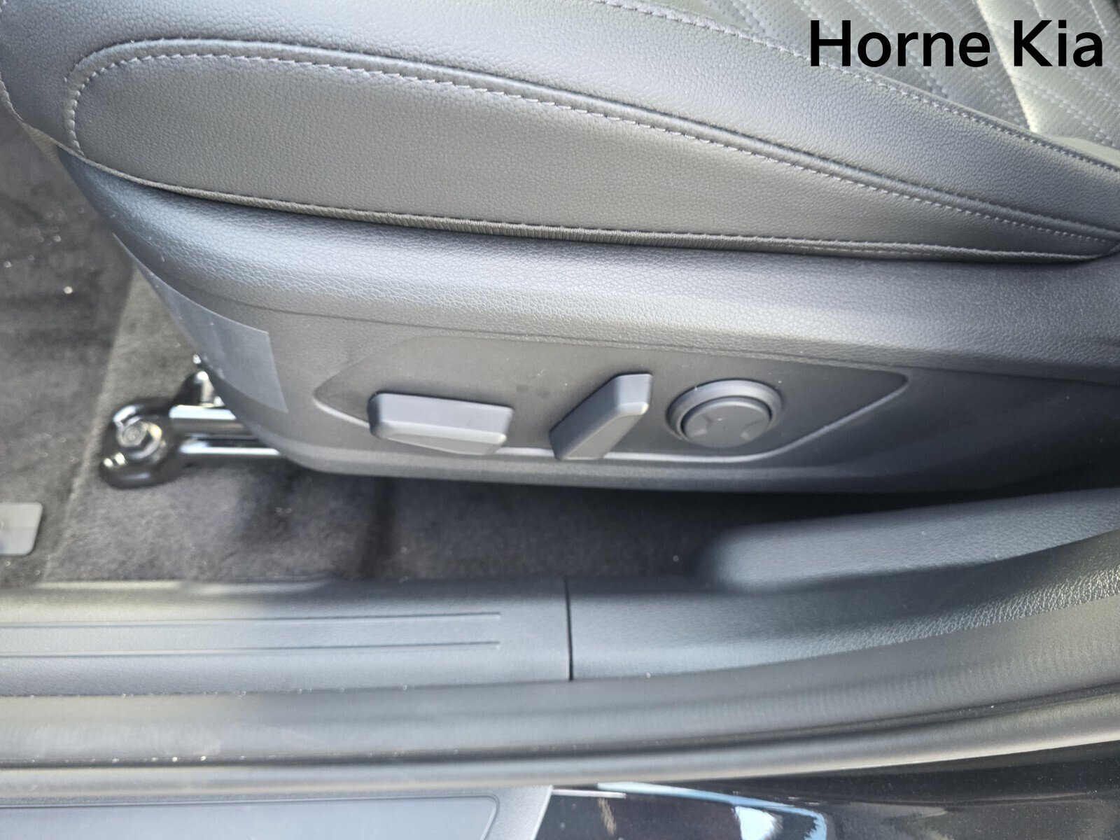 New 2026 Kia Sportage X-Line image 12