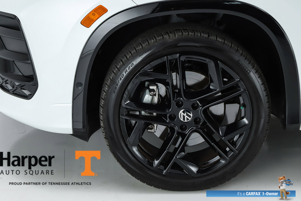 New 2025 Volkswagen Tiguan SE R-Line AWD/4WD image 44