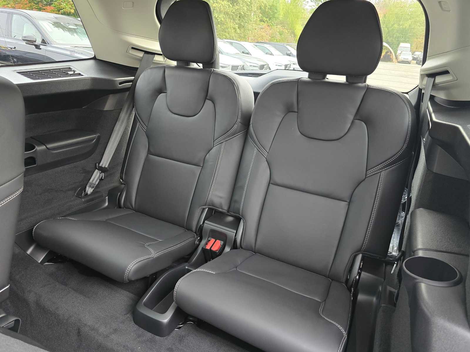 New 2027 Volvo XC90 T8 Ultra AWD/4WD image 17