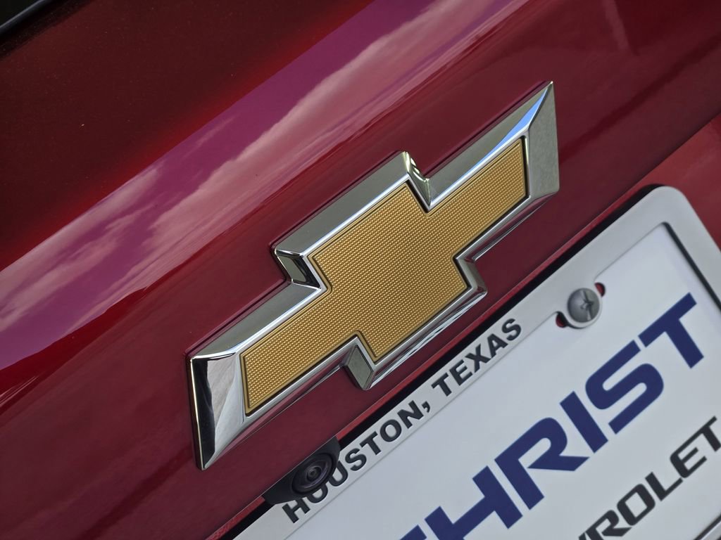 New 2026 Chevrolet Equinox LT w/ Safety and Technology Package FWD image 11