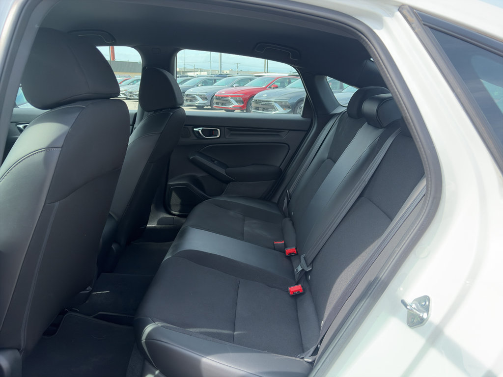 Used 2022 Honda Civic Sport image 11