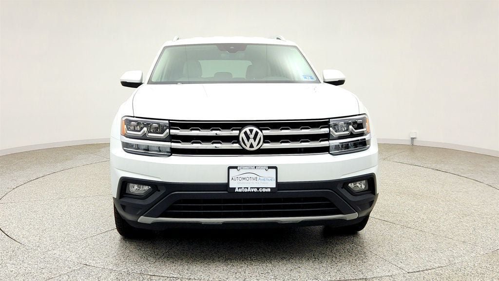 Used 2018 Volkswagen Atlas SE FWD image 2