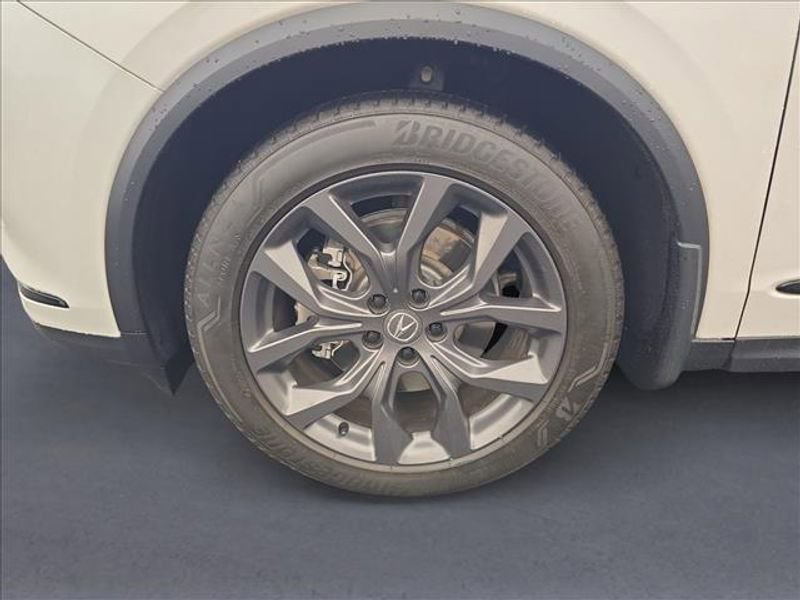 Used 2023 Acura MDX A-Spec image 9