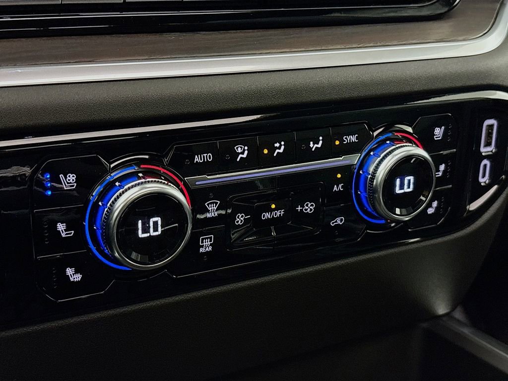 New 2026 GMC Sierra 1500 SLT w/ SLT Premium Package image 16