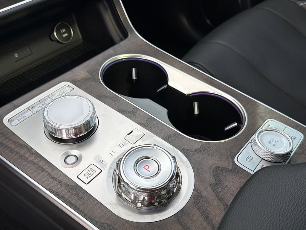 Used 2025 Genesis GV80 3.5T Advanced image 32