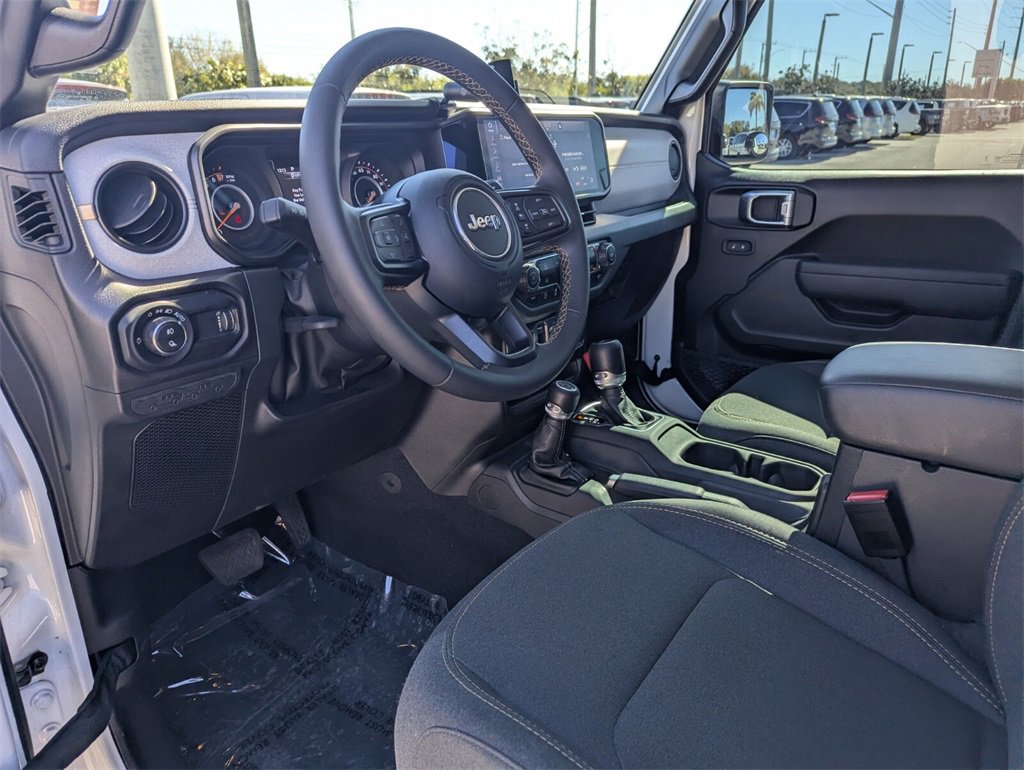Used 2024 Jeep Gladiator Sport image 22