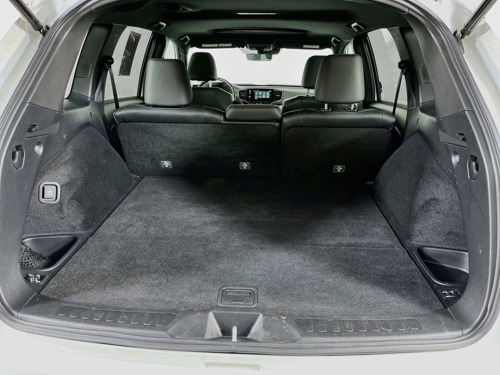 Used 2023 Honda Passport EX-L image 10
