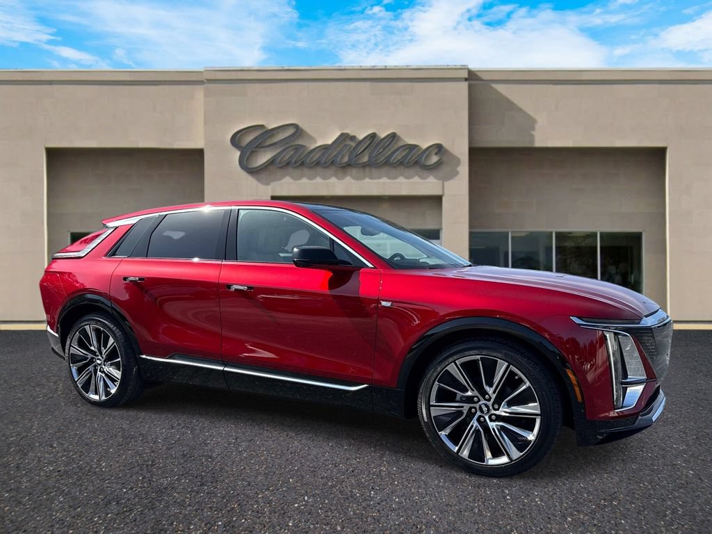 New 2026 Cadillac Lyriq Signature Luxury w/ Nappa Leather Package