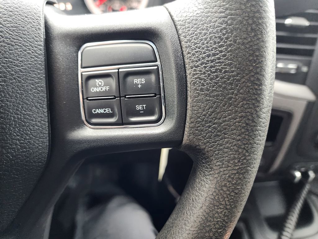 Used 2018 RAM 3500 Tradesman w/ Chrome Appearance Group AWD/4WD image 22