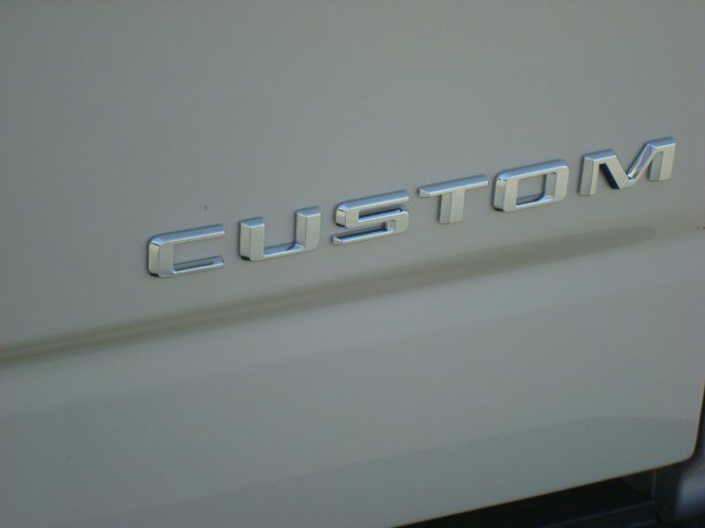 New 2026 Chevrolet Silverado 1500 Custom RWD image 10