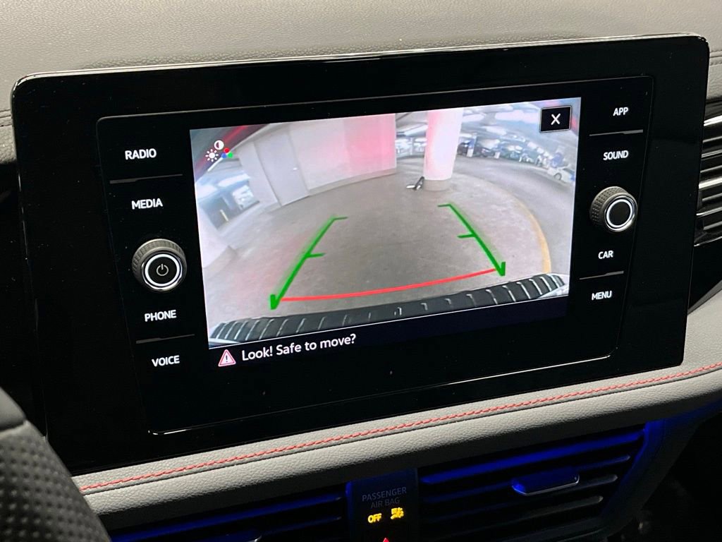 Used 2025 Volkswagen Jetta GLI Autobahn image 29