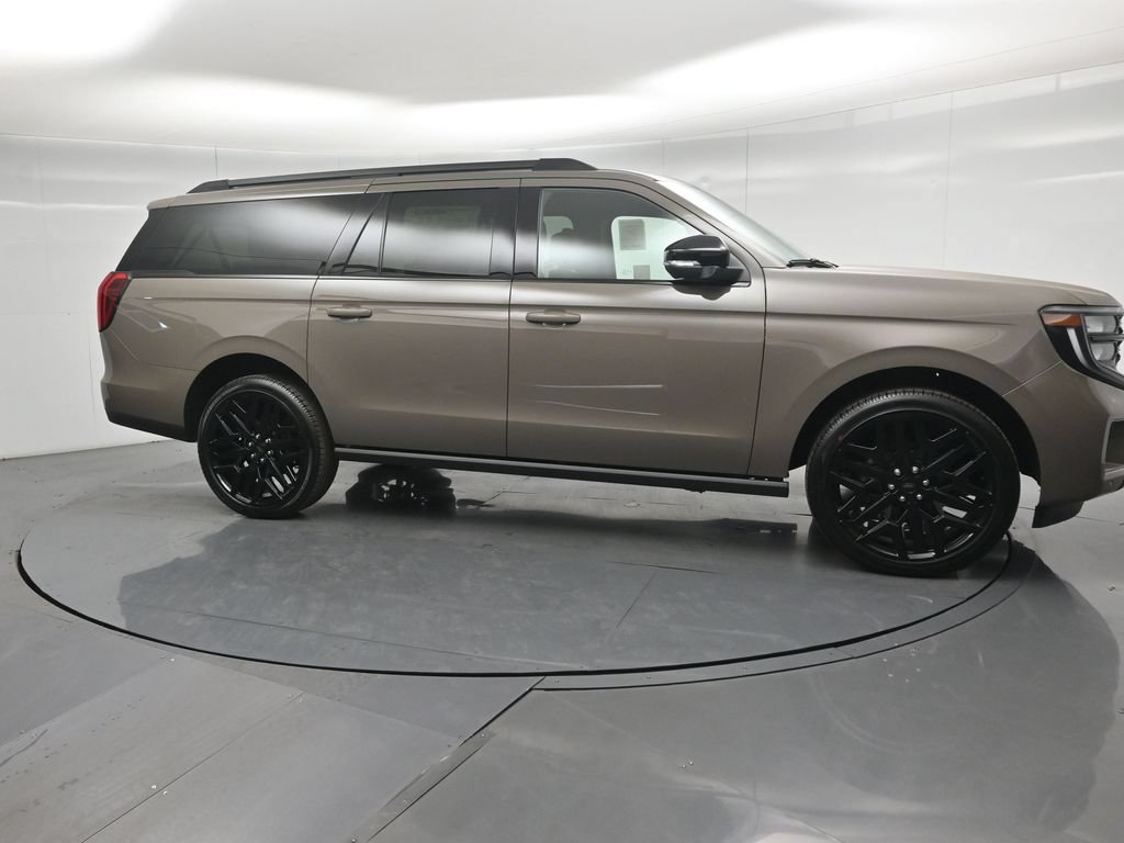 New 2027 Ford Expedition Max Platinum w/ Stealth Performance Package AWD/4WD image 24