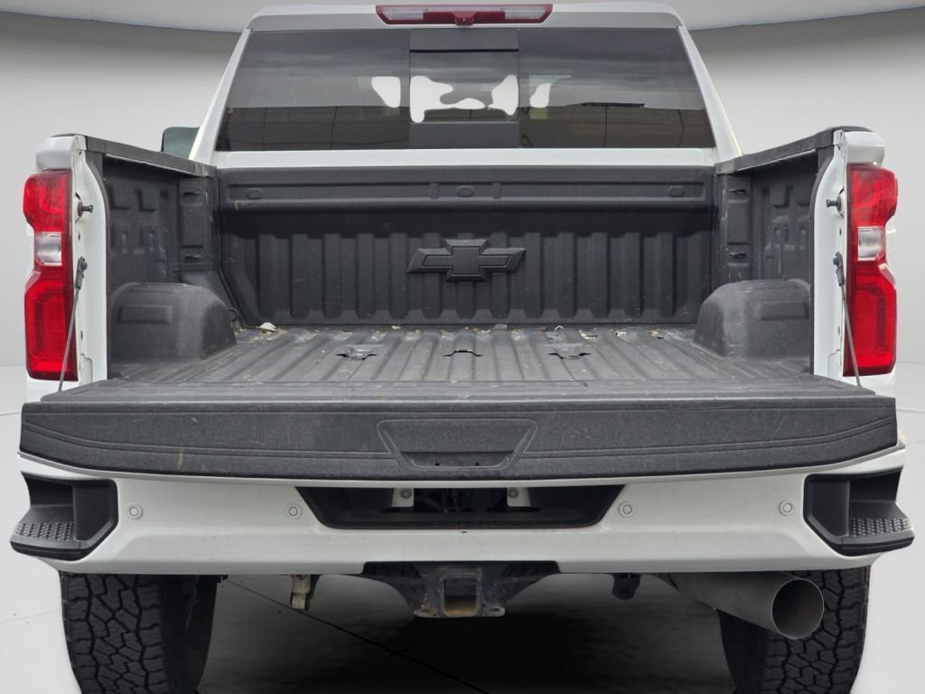 Used 2023 Chevrolet Silverado 3500 LTZ w/ LTZ Plus Package image 28