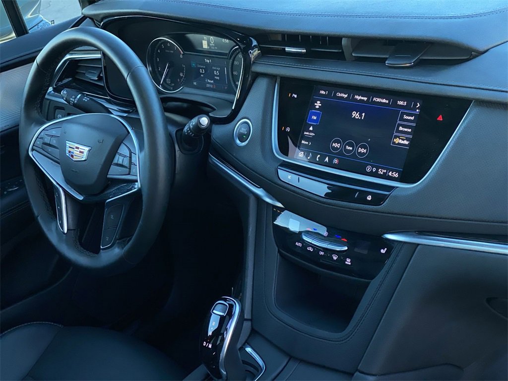 Certified 2025 Cadillac XT5 Premium Luxury image 42