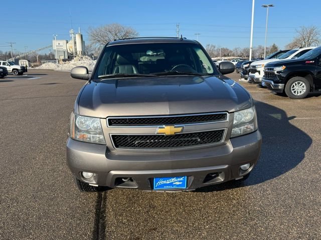 Used 2013 Chevrolet Suburban LT AWD/4WD image 3