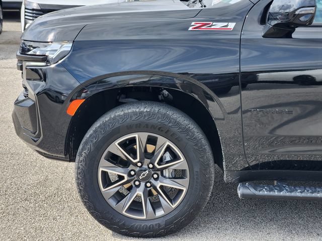 Used 2023 Chevrolet Tahoe Z71 w/ Luxury Package AWD/4WD image 5