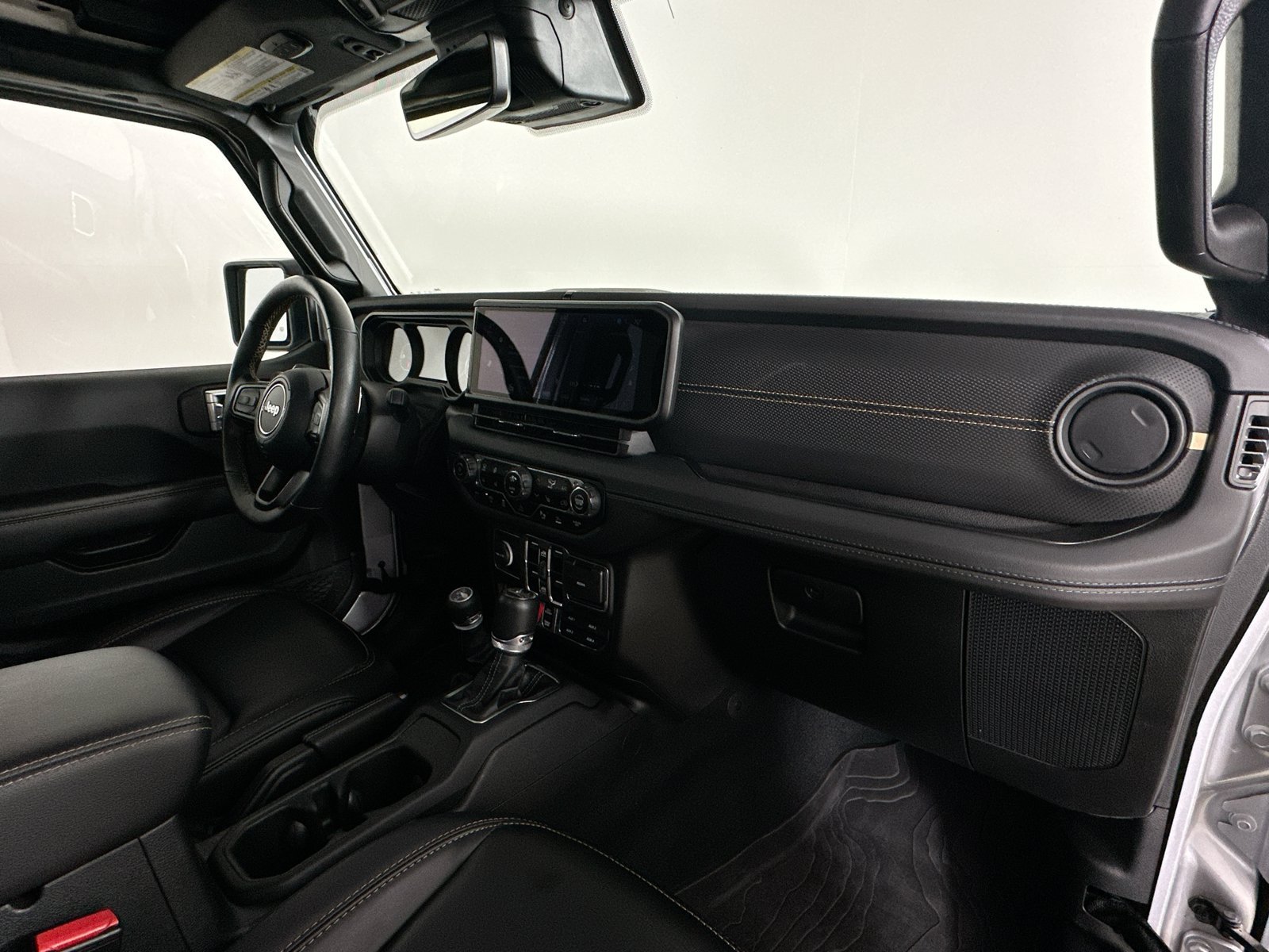 Used 2024 Jeep Wrangler Unlimited Rubicon 392 AWD/4WD image 48