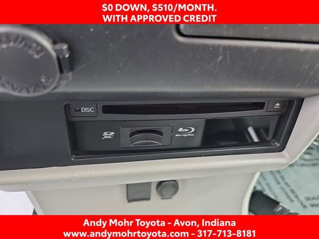 Used 2017 Toyota Sienna XLE Premium image 27