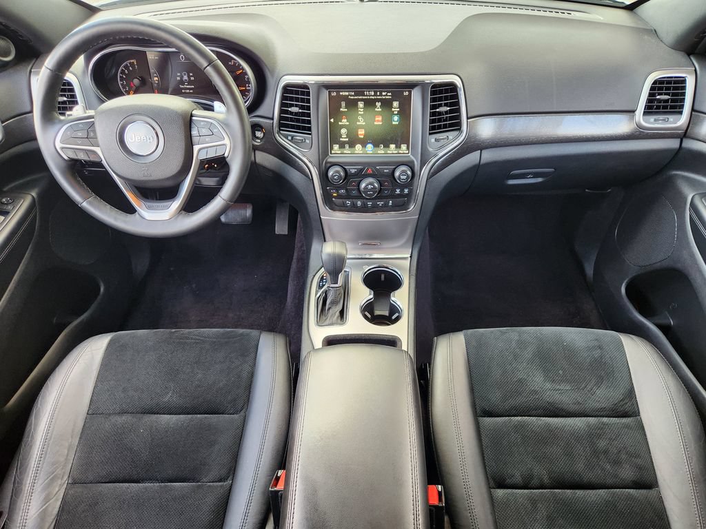 Used 2017 Jeep Grand Cherokee Altitude RWD image 19