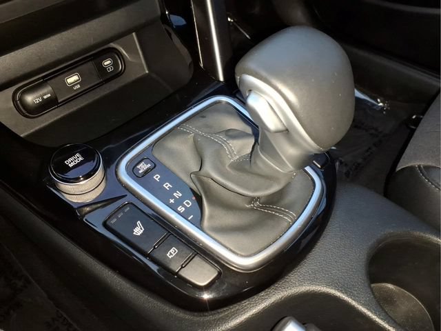 Used 2025 Kia Seltos S AWD/4WD image 23