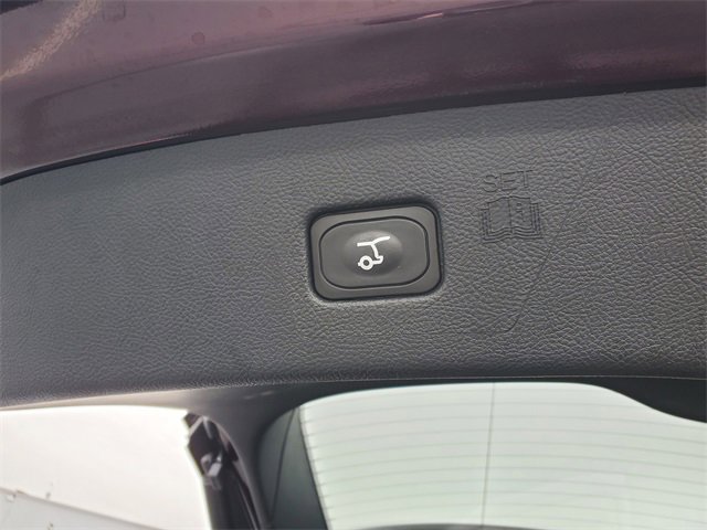 Certified 2024 Ford Edge SEL w/ Convenience Package image 28