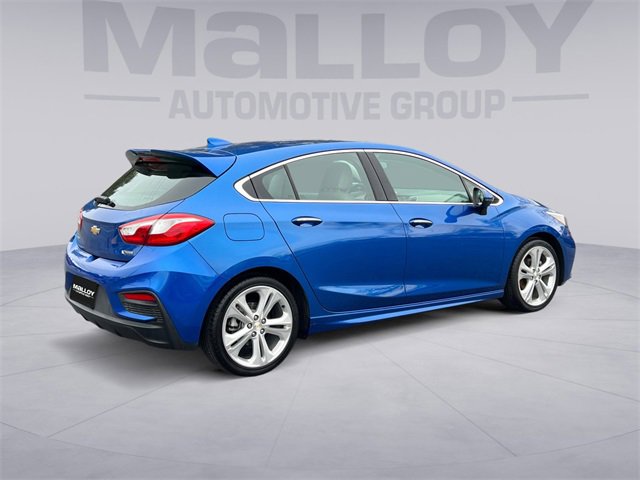 Used 2017 Chevrolet Cruze Premier image 3