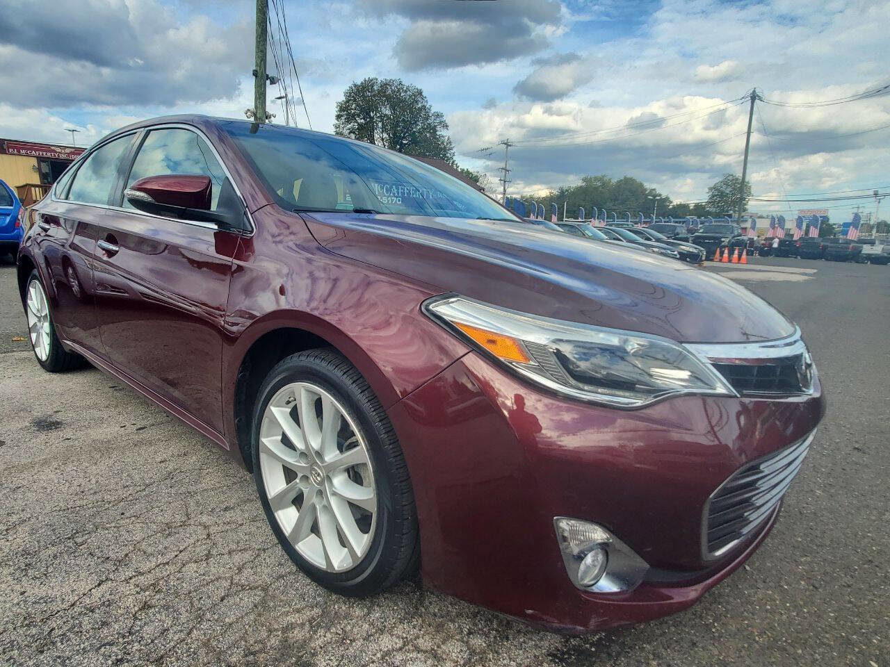 Used 2013 Toyota Avalon Limited image 7