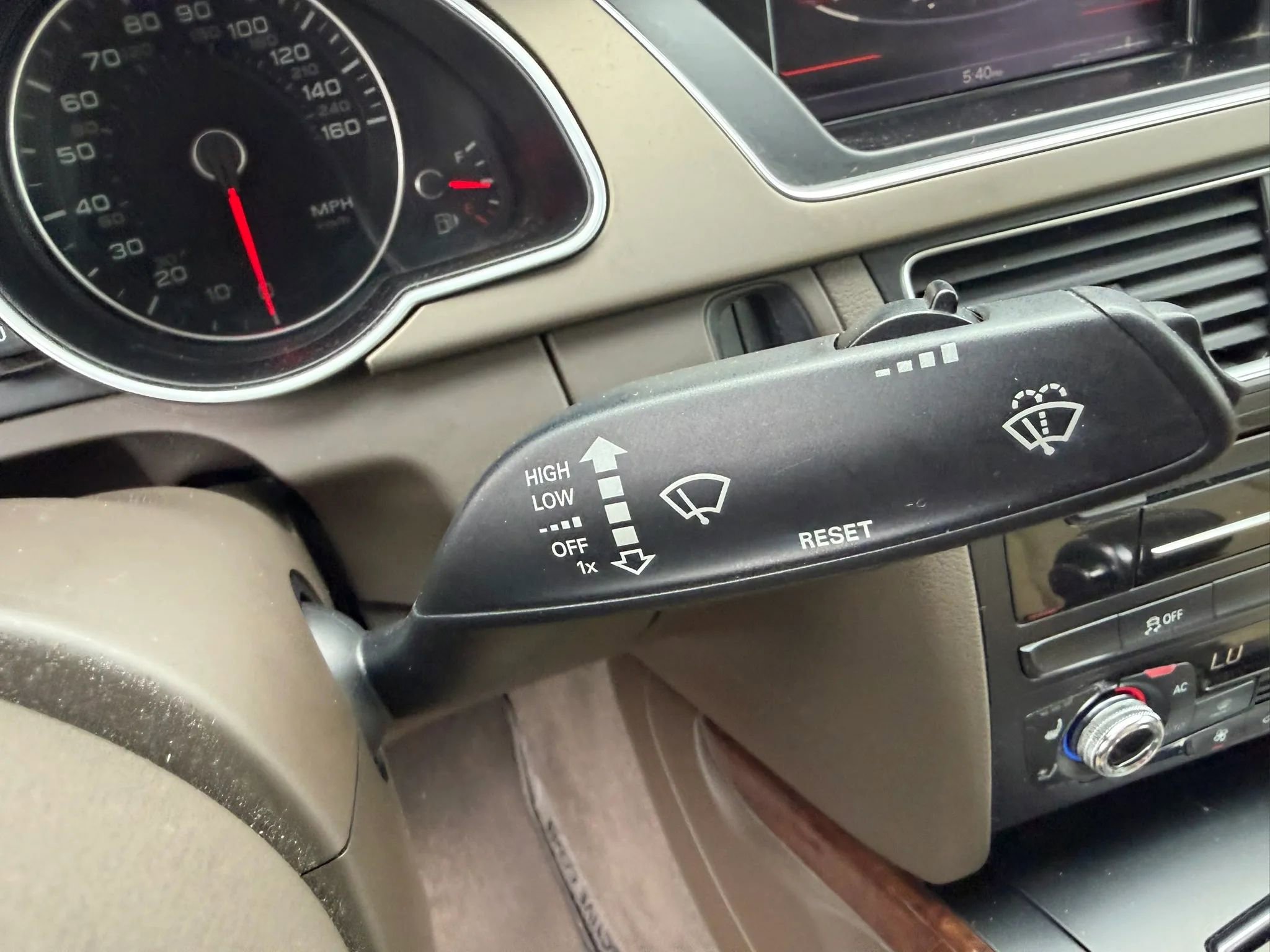 Used 2013 Audi A5 2.0T Prestige image 34