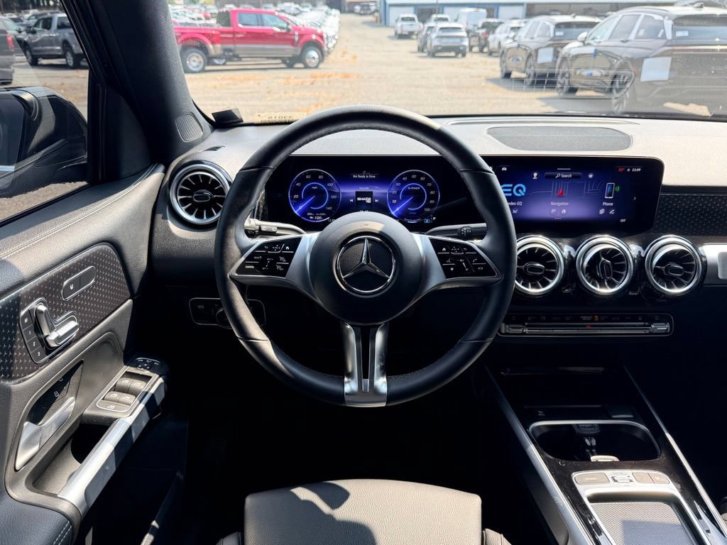 Used 2024 Mercedes-Benz EQB 250+ w/ Winter Package image 10