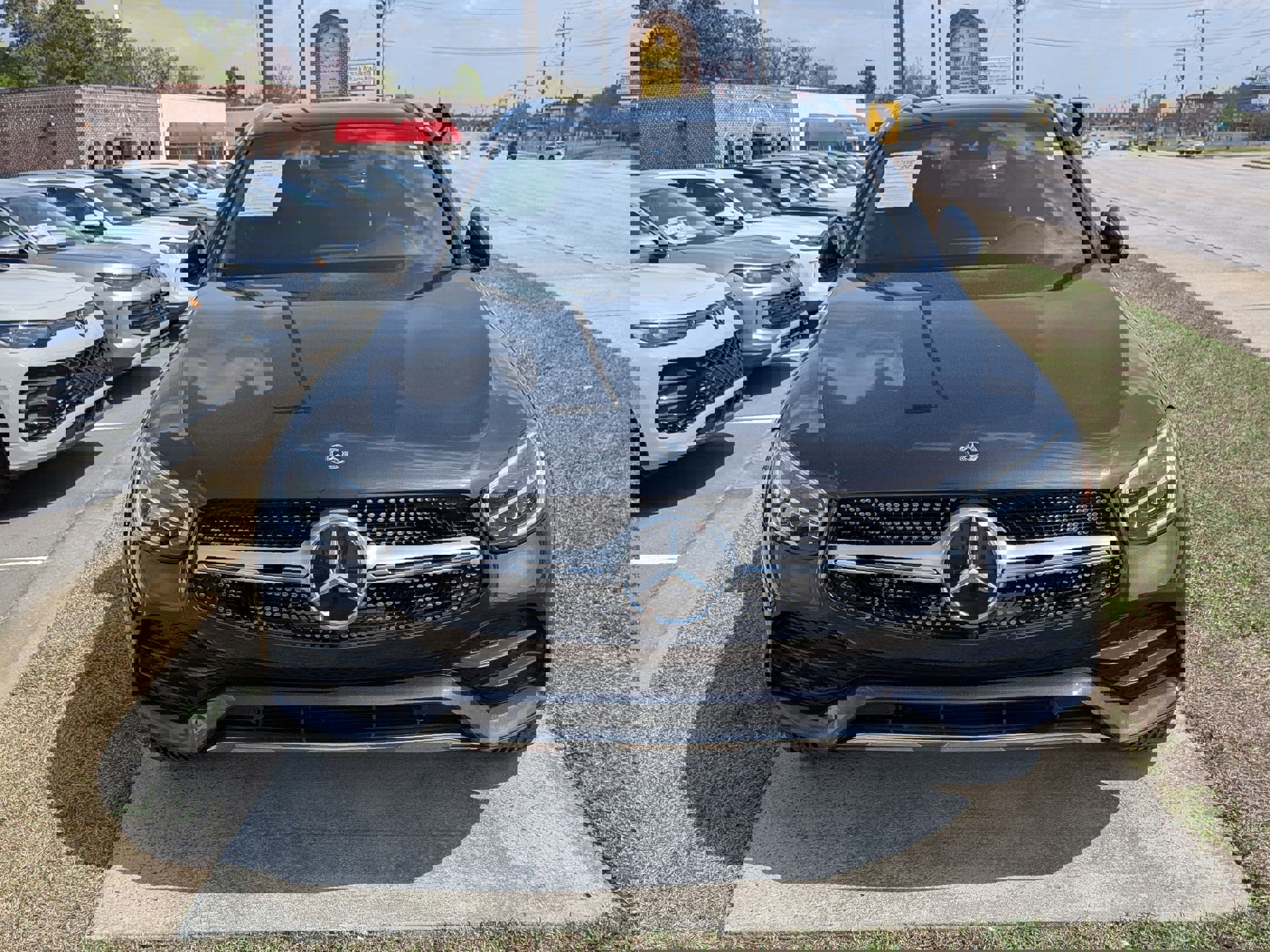 Used 2021 Mercedes-Benz GLC 300 image 8