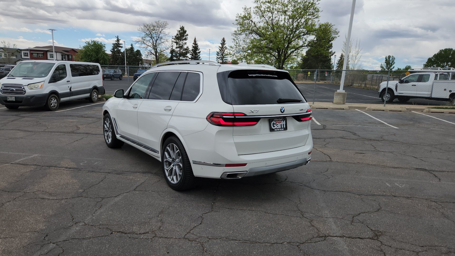 Used 2025 BMW X7 xDrive40i AWD/4WD image 11